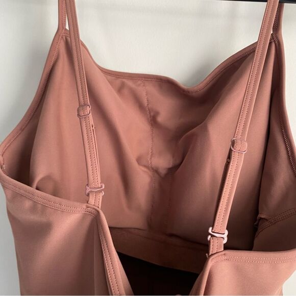 Old Navy PowerSoft 7/8 Cami Bodysuit Unitard Jumpsuit One-Piece Size XL NWT - Picture 7 of 9